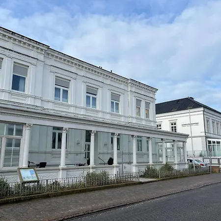 Meyers Logierhaus Moewe Appartamento *